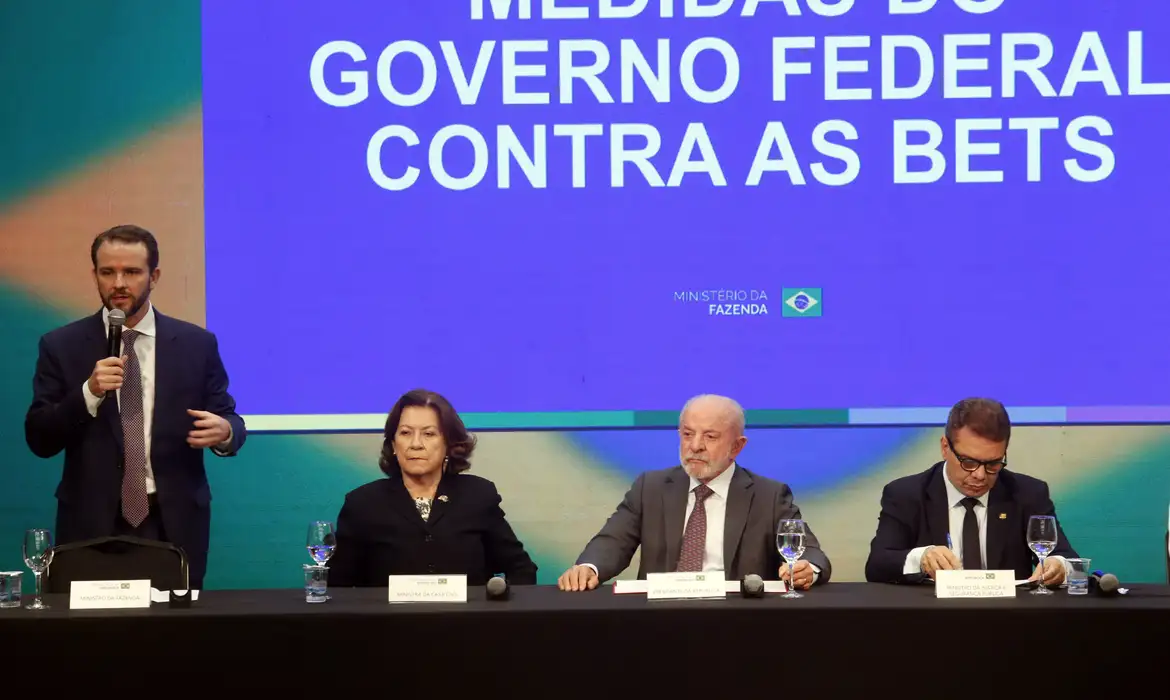 Governo proíbe bets no Brasil e define prazo para devolução de saldos