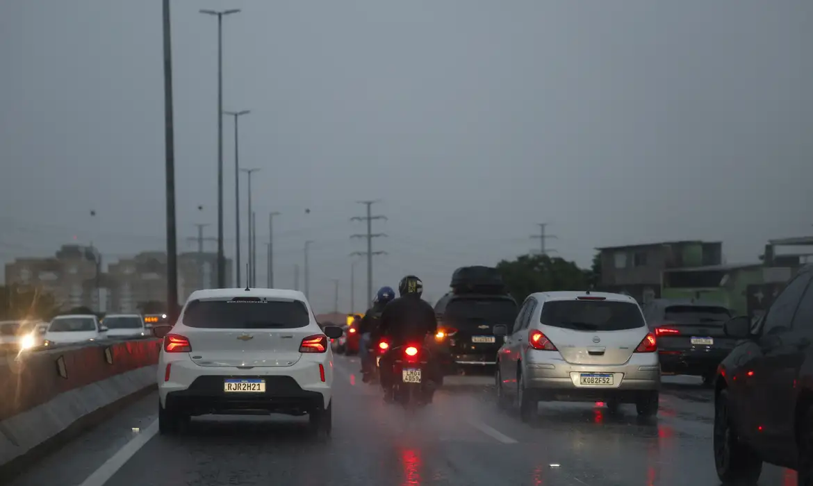 Chuva avança pelo interior do Nordeste após período de seca prolongada