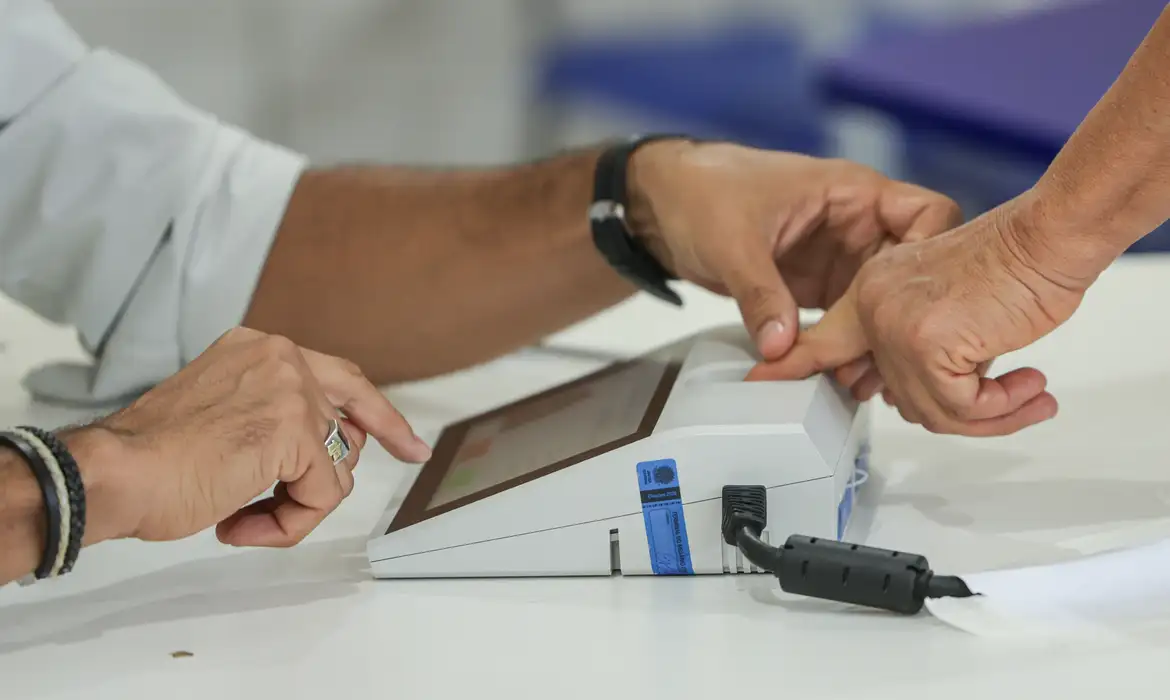 Eleições 2026: segundo turno acontece no dia 25 de outubro