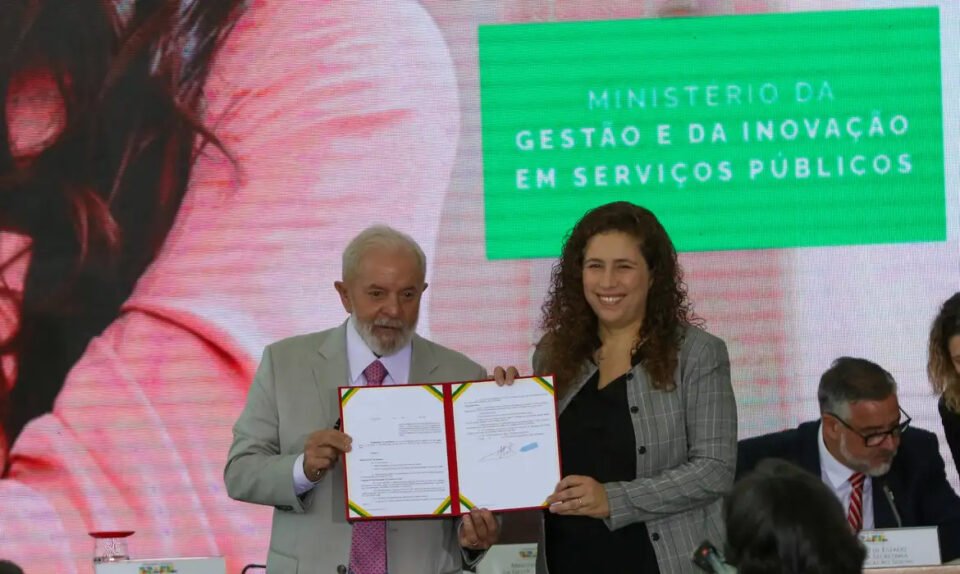 Governo Federal vai destinar imóveis da União sem uso para habitação popular. Fotografia de: Fabio Rodrigues - Pozzebom/Agência Brasil.