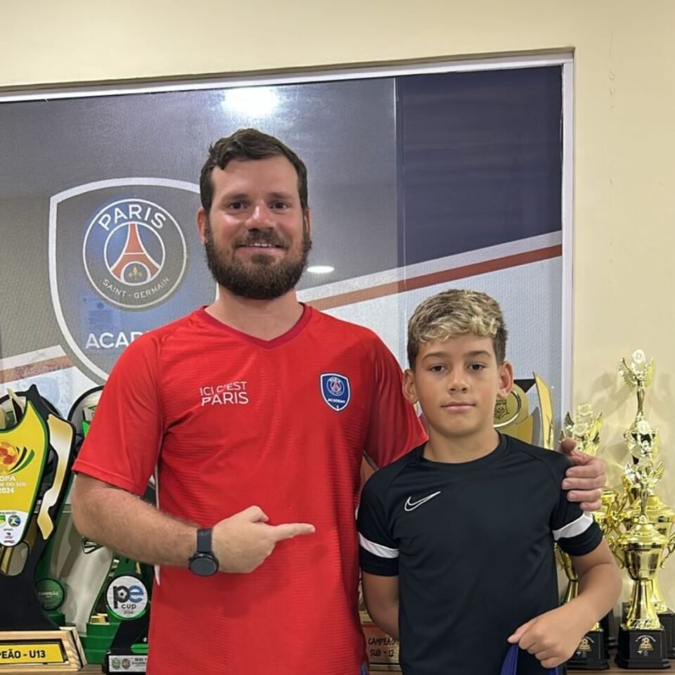 Davi Targino, de Parnamirim, assina com o PSG e desponta como grande promessa