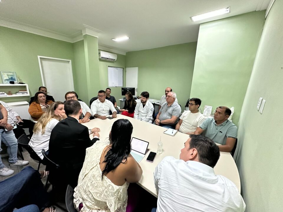 Câmara Municipal de Parnamirim realiza reunião na Maternidade Divino Amor
