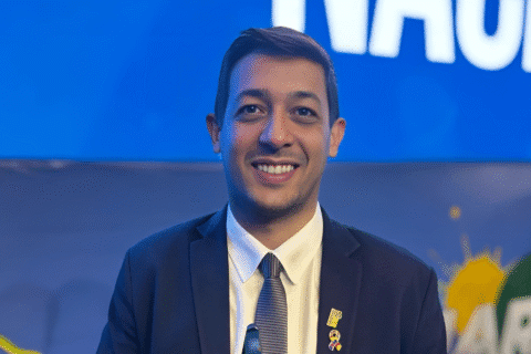 Vereador Thiago Fernandes recebe prêmio nacional pelo segundo ano consecutivo por projeto com idosos